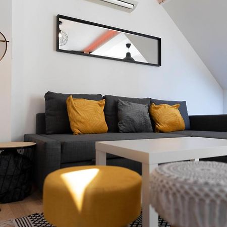מץ Magnifique Triplex Avec Sauna Plein Centre Ville מראה חיצוני תמונה