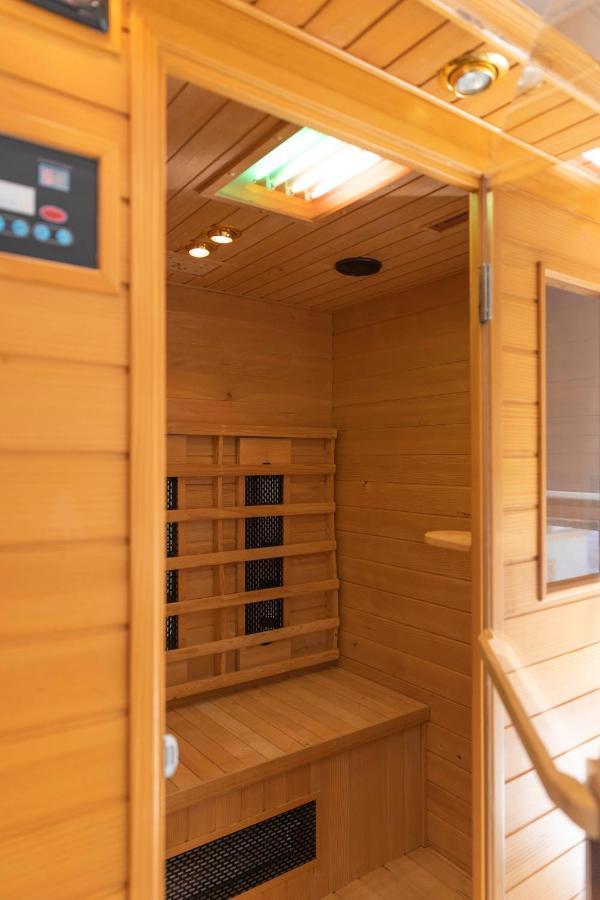 מץ Magnifique Triplex Avec Sauna Plein Centre Ville מראה חיצוני תמונה